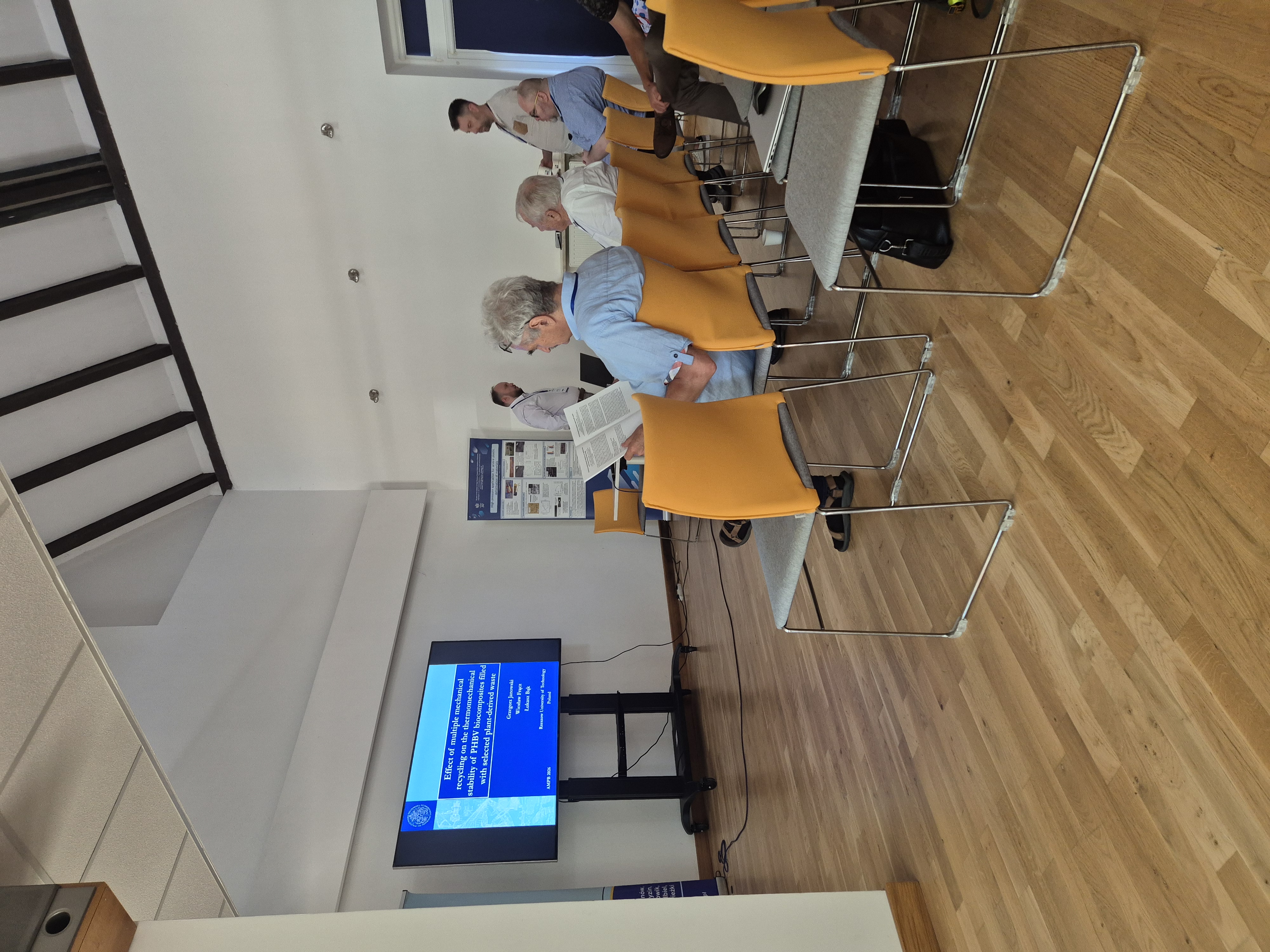 Lecture photo